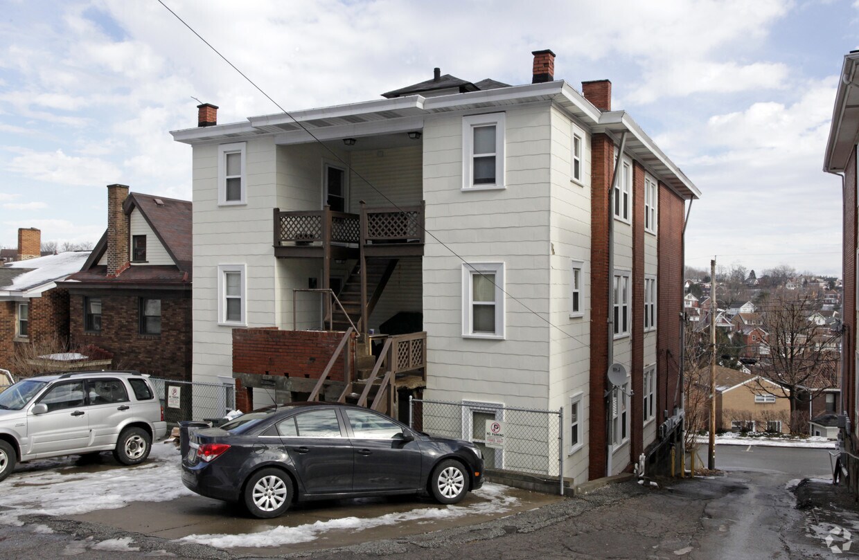 Foto del edificio - 2914-2916 Clermont Ave