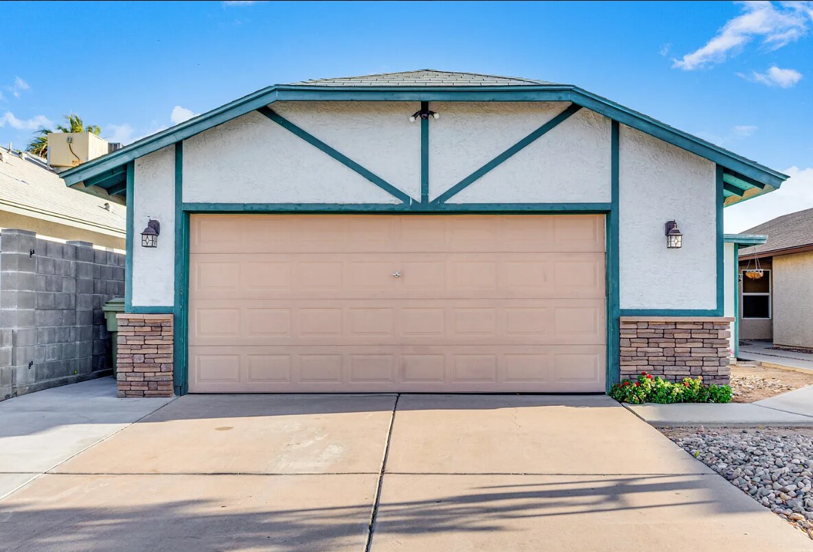 6419 W Desert Cove Ave, Glendale, AZ 85304 House for Rent in Glendale