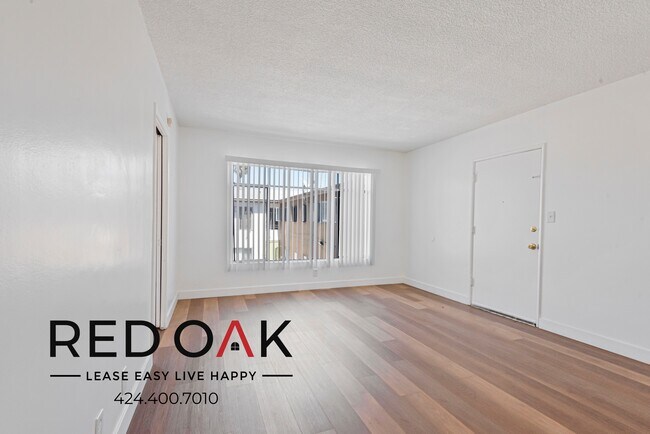 Foto del edificio - Stylish Studio on the Top Floor with Large...