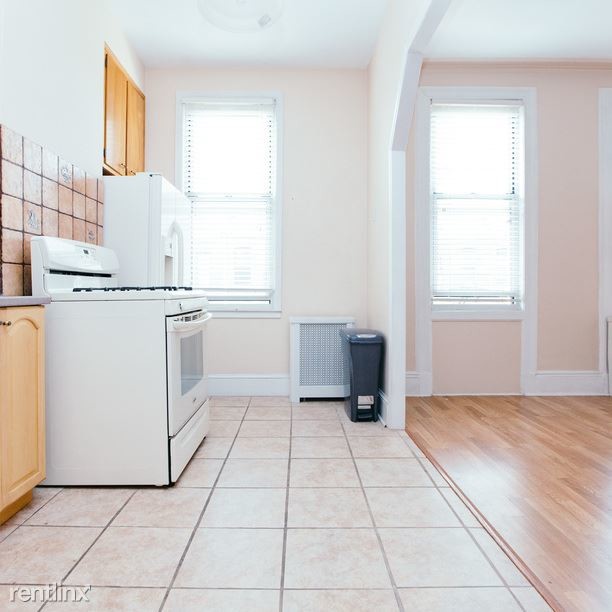 Foto del edificio - 991 Hart St