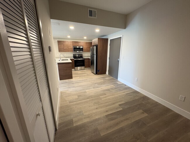 Foto del edificio - 4424 S Texas Ave