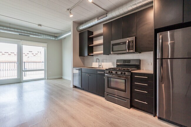 Foto del edificio - 941 W Belmont Ave