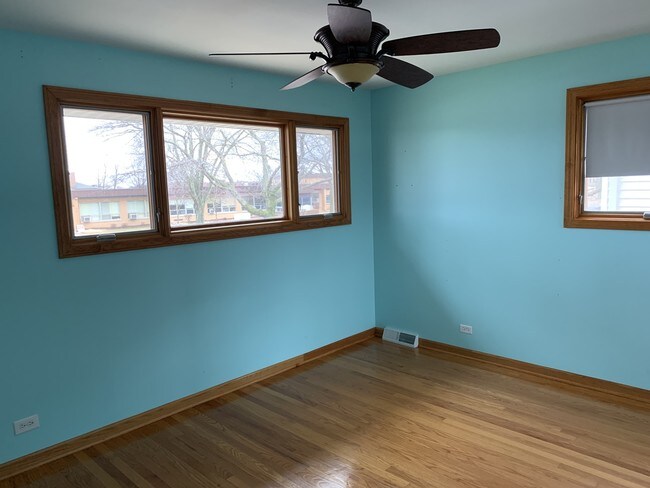 Foto del edificio - 109 N Hazelton Ave
