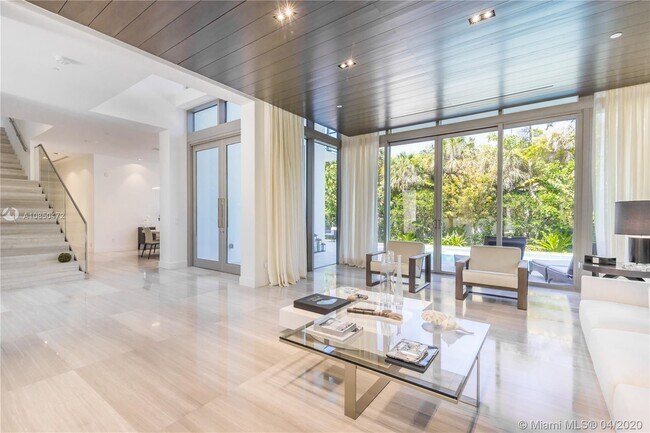 Foto del edificio - 108 Reef Ln