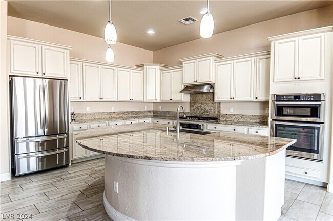 Building Photo - 4896 Nightwood Ct