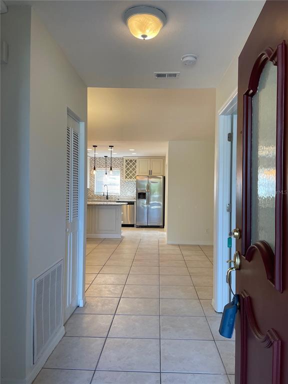 Building Photo - 1424 Chesterfield Dr