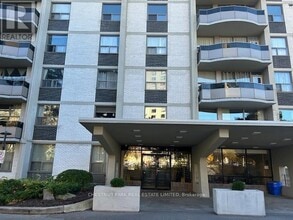 Building Photo - 25 Leith Hill Rd