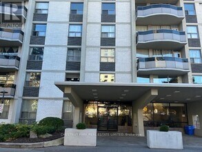 Building Photo - 25 Leith Hill Rd