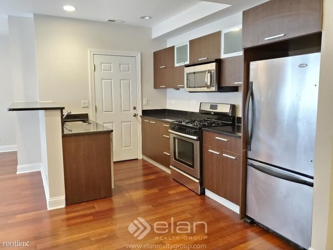 Foto del edificio - 6922 N Greenview Ave