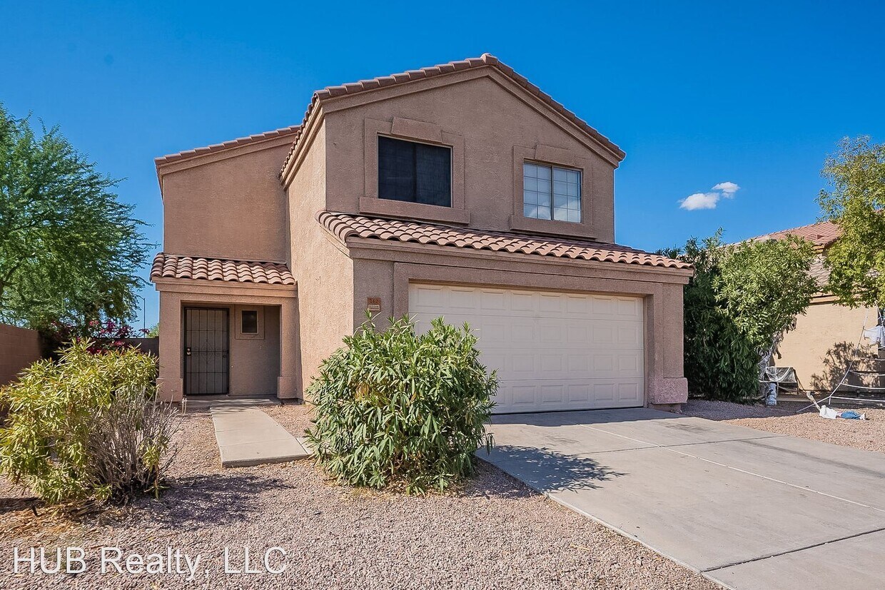 Foto principal - 4 br, 2.5 bath House - 162 S 110th St