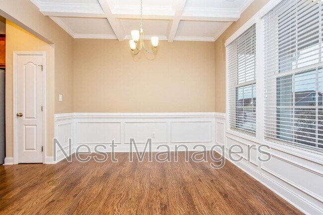 Building Photo - 674 Stonebriar Ave