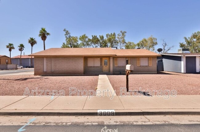 Building Photo - 3009 E Caballero St