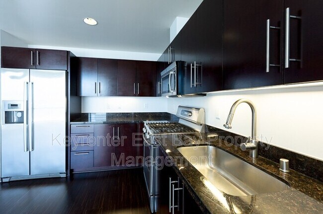 Foto del edificio - 222 Broadway