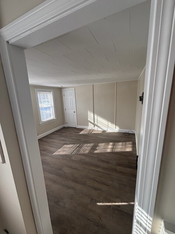 Foto del edificio - 12 Ayer Rd