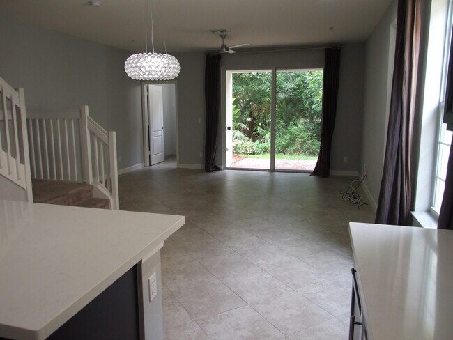 Foto del edificio - 9602 SW Purple Martin Way