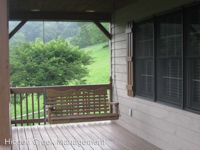 Building Photo - 228 Lonnie Henson Rd
