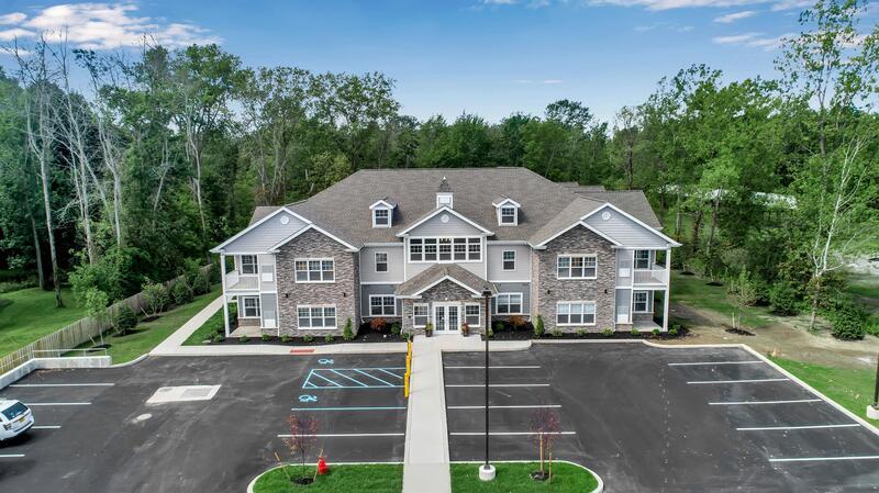 Foto principal - 9150 Transit Rd