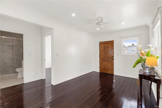 Building Photo - 501 Avenue B Apt #C, Redondo Beach, CA 902...