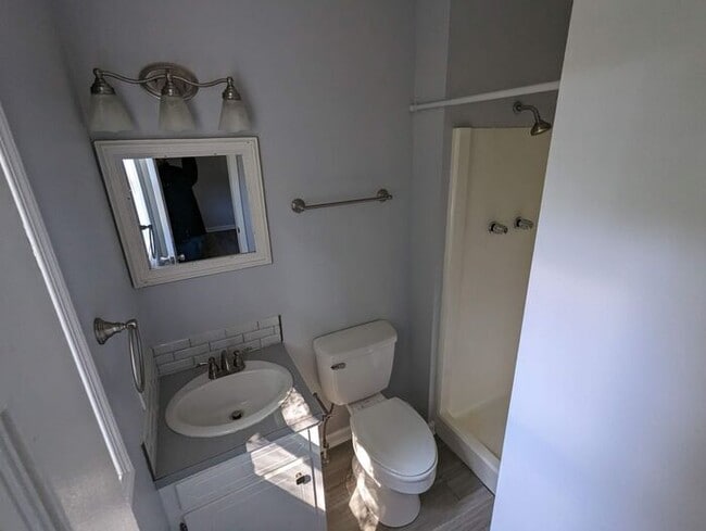 Foto del edificio - 3BD/2BA Home in Hickory