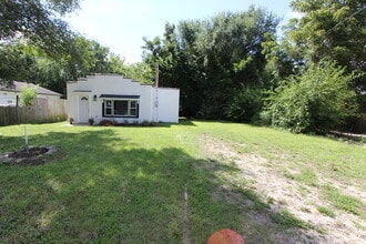 Building Photo - 103 Atwood Ave