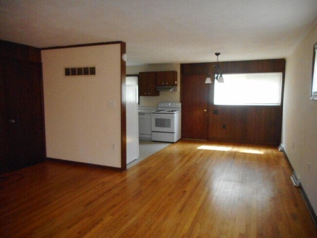 Foto del edificio - 716 Chesapeake Dr