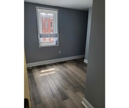 Building Photo - 2101 McHenry St