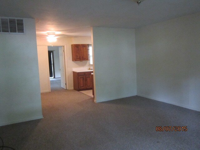 Foto del edificio - 2075 College View Rd