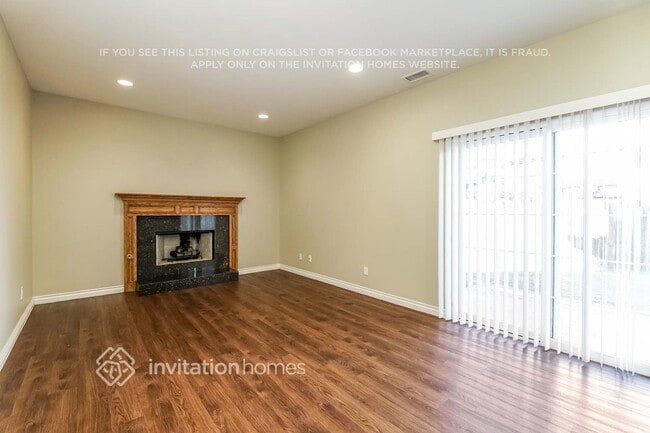 Foto del edificio - 4911 W 116th St