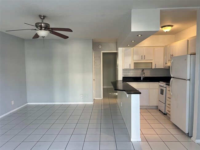 Foto del edificio - 1810 E Oakland Park Blvd