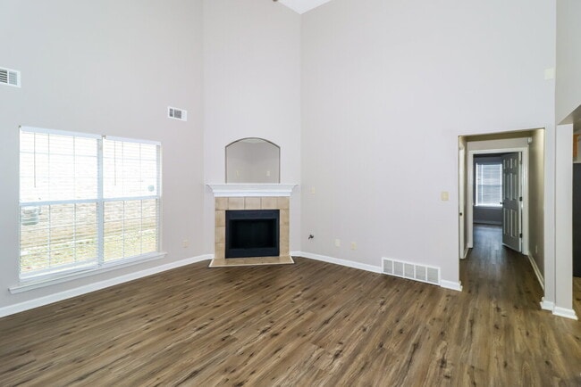 Building Photo - 2803 Maggie Woods Pl