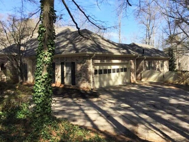 Building Photo - 1663 Heritage Way