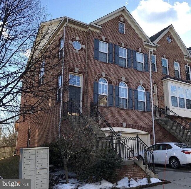 Building Photo - 9173 Furey Rd