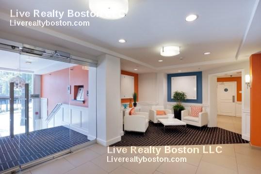 Primary Photo - 1442 Beacon St