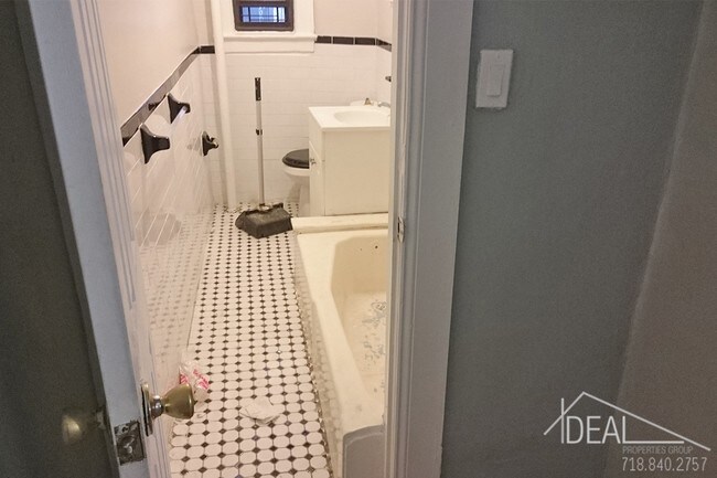 Foto del edificio - 441 61st St