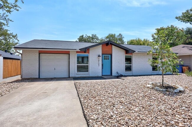 Building Photo - 10107 Floyd Dr