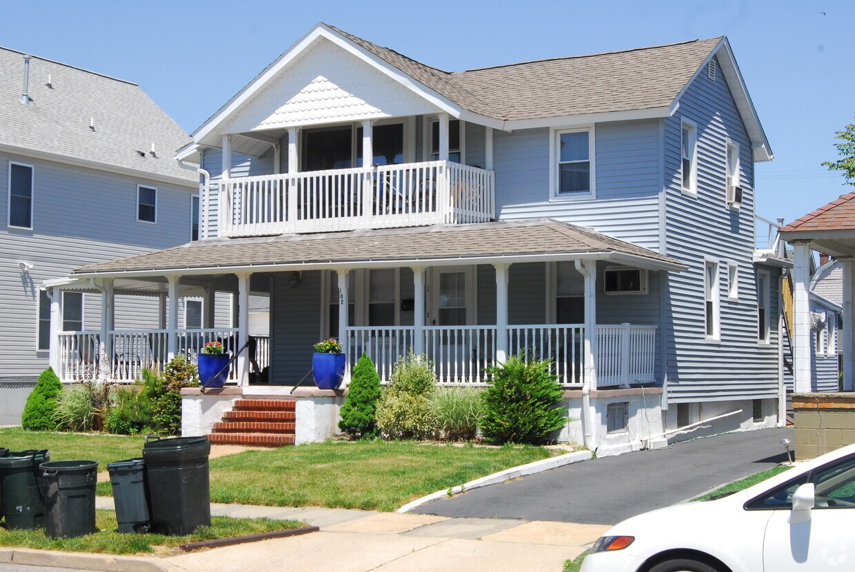 102 8th Ave, Belmar, NJ 07719 Apartments in Belmar, NJ