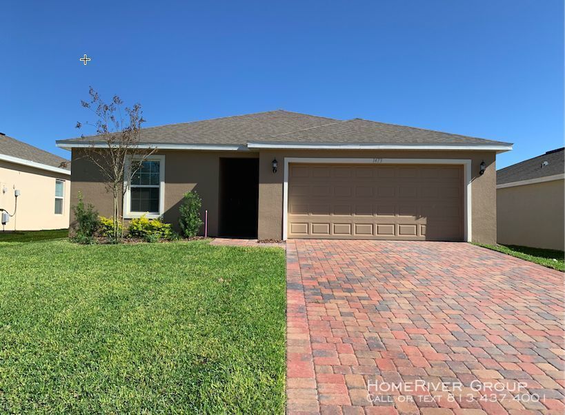 Primary Photo - 1473 Lucerne Loop Rd NE