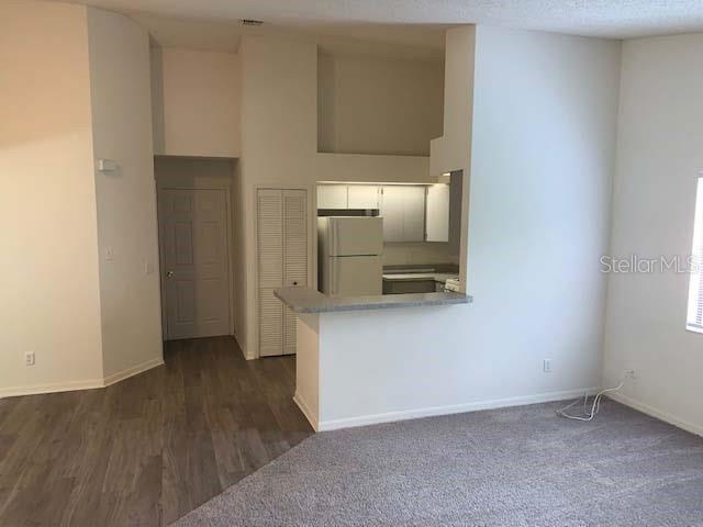Foto del edificio - 211 Oakwood Blvd