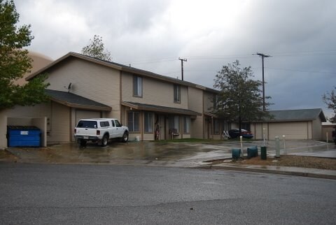 Primary Photo - 1431 Cimarron Ct