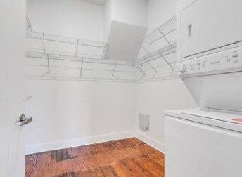 Foto del edificio - Adams Jefferson Apartments