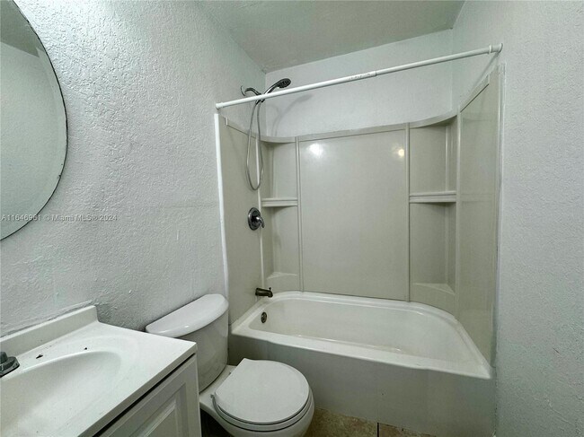Building Photo - 22210 SW 116th Ave