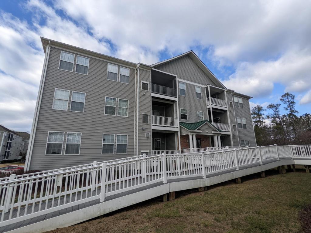 45512 Westmeath Way Unit B31 Condo for Rent in Great Mills, MD