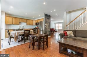 Foto del edificio - 81 Hearthstone Ln