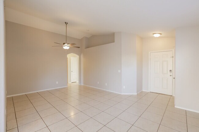 Foto del edificio - 2838 S 64th Dr