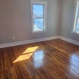 Photo - 25 Saxon St Apartment