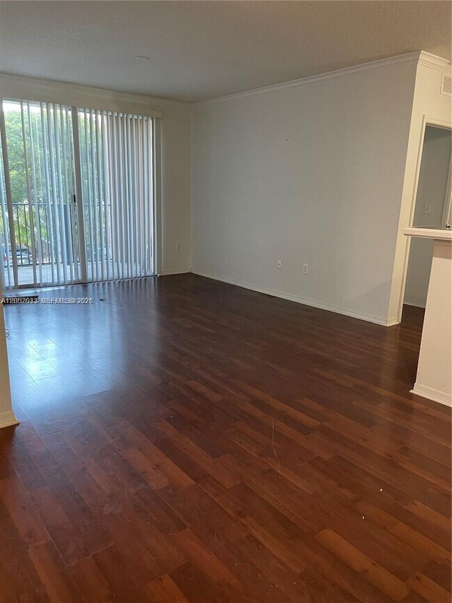 Foto del edificio - 6861 SW 44th St
