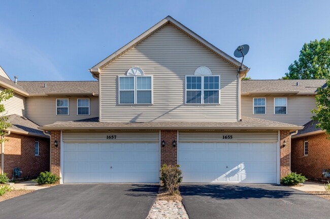 Foto del edificio - 1655 Windward Ct