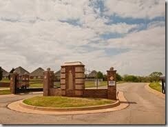 Foto del edificio - 16721 Farmington Way