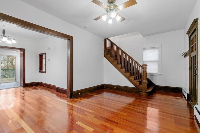 Foto del edificio - 1826 Franklin Ave SE