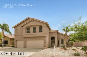 Primary Photo - 5 Bedroom 3 Bathroom plus Pool